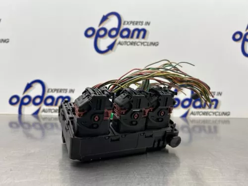 Zekeringkast-8330031