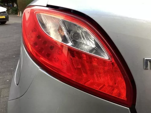 Achterlicht links-8280244