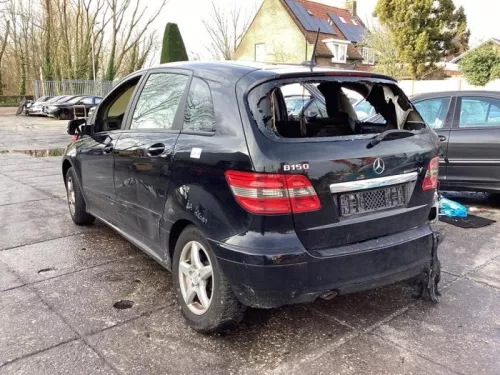 Achterlicht links-8151586