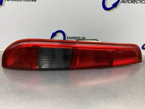 Achterlicht links-8231341