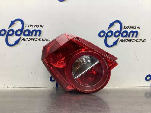 Achterlicht links-8135666