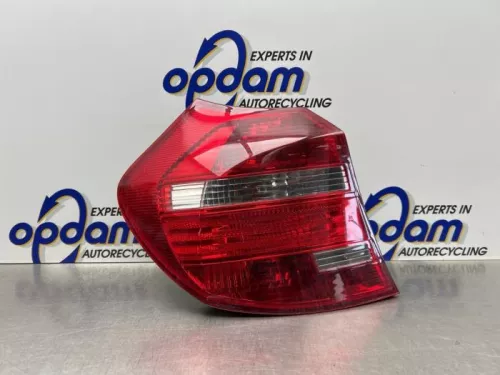 Achterlicht links-8263408