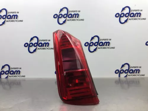 Achterlicht links-8179913