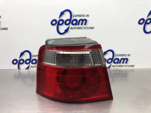 Achterlicht links-8165925