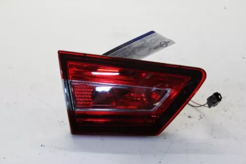 Achterlicht links-7714888