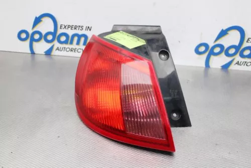 Achterlicht links-7614228