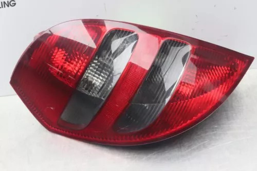 Achterlicht links-7610989