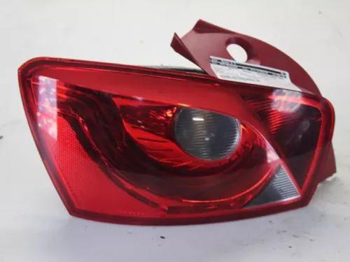 Achterlicht links-7820059