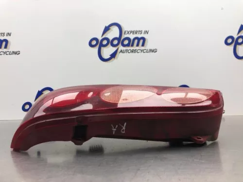 Achterlicht rechts-8224280