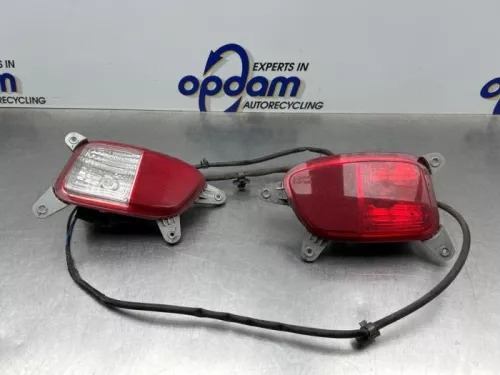 Achteruitrijlicht links-8298840