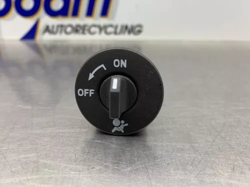 Airbag schakelaar-8291002