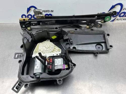 Ruitmechaniek 4Deurs links-voor-8243390