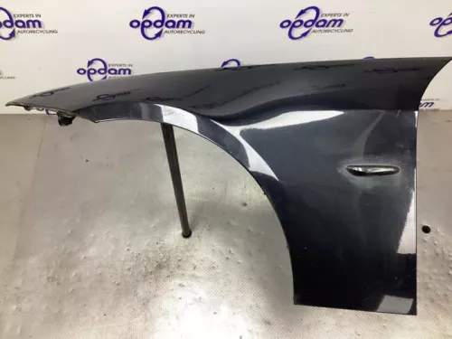 Scherm links-voor-8330138