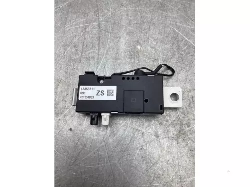 Antenne Versterker-7613120