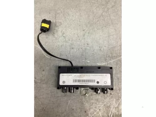 Antenne Versterker-6902090