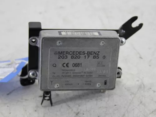 Antenne Versterker-7888108