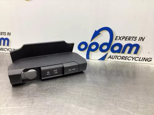 AUX/USB aansluiting-7868353