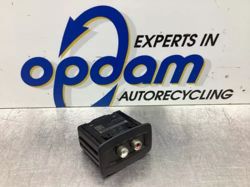 AUX/USB aansluiting-7928929