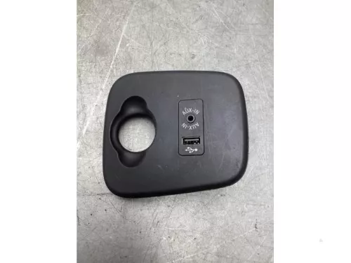 AUX/USB aansluiting-8195037