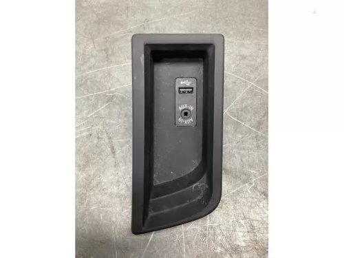 AUX/USB aansluiting-8162259