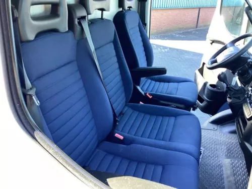 Bank rechts-voor-7863632