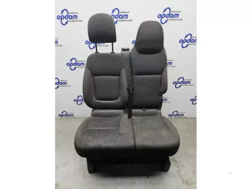 Bank rechts-voor-8265084