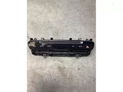 Bediening boordcomputer-7587786