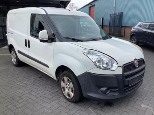 Remklauw (Tang) rechts-voor-8162826