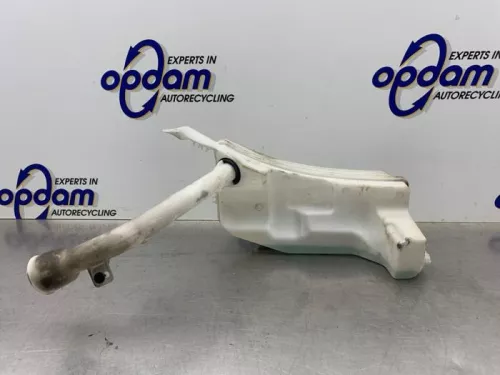 Ruitensproeiertank voor-8304828