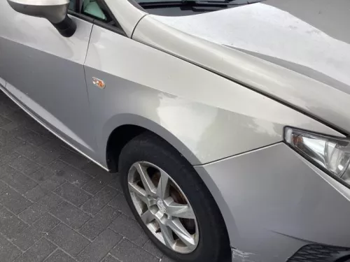 Scherm rechts-voor-8357693