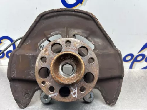 Fusee rechts-voor-8362415