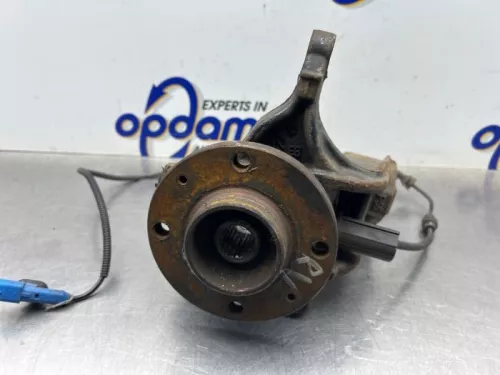 Fusee rechts-voor-8228052