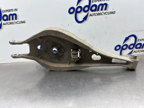 Draagarm rechts-achter-8367110