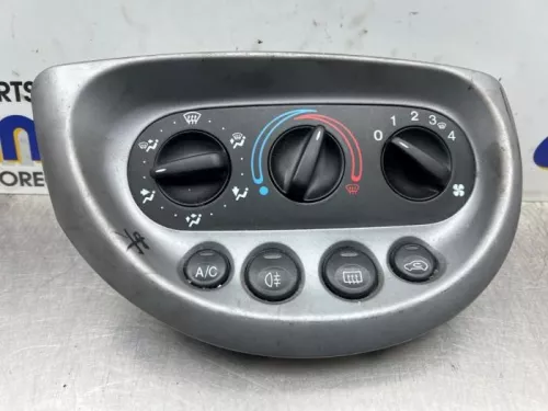 Kachel Bedieningspaneel-8371959