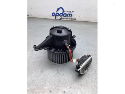 Kachel Ventilatiemotor-8354608