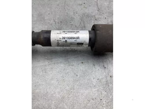 Aandrijfas rechts-voor-8241993