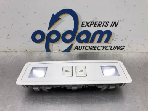 Binnenverlichting achter-8099164