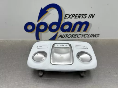 Binnenverlichting achter-8301989