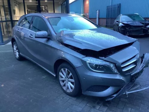 Draagarm onder rechts-voor-8275395