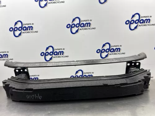 Bumperframe voor-8356556