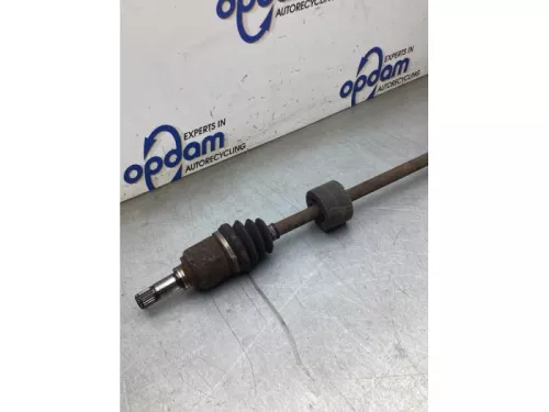 Aandrijfas rechts-voor-8322914