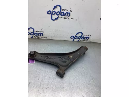 Draagarm onder rechts-voor-8290357