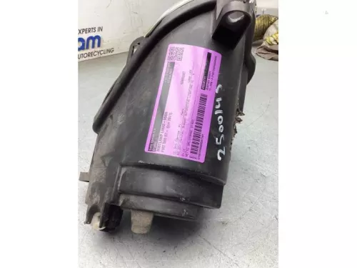 Mistlamp links-voor-8353780