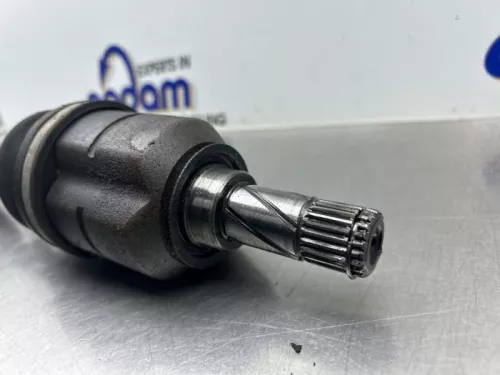 Aandrijfas links-voor-8378671