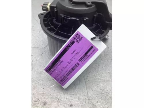 Kachel Ventilatiemotor-8330366