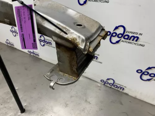 Bumperframe voor-8378361