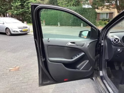 Portier 4Deurs links-voor-8327325