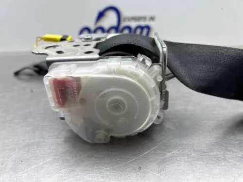 Veiligheidsgordel links-voor-8337230