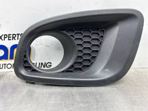 Afdekplaat mistlamp links-8362355