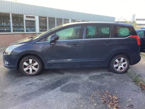 Buitenspiegel links-8251101